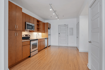 Light & dark wood-cabinetry options*